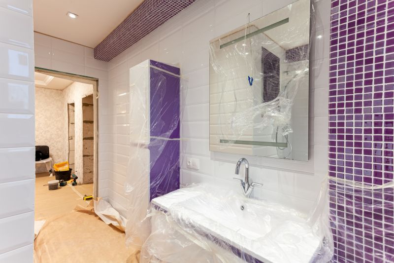 Integrating Smart Technology And Automated Features Into Luxury Bathroom Renovations